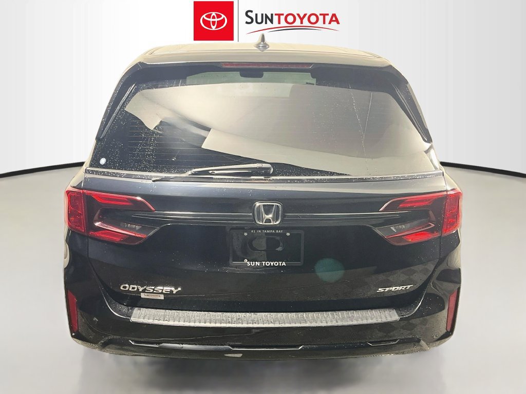 Used 2025 Honda Odyssey Sport-L image 4