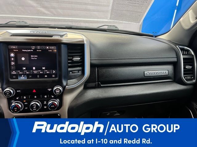 Used 2022 RAM 1500 Laramie AWD/4WD image 18