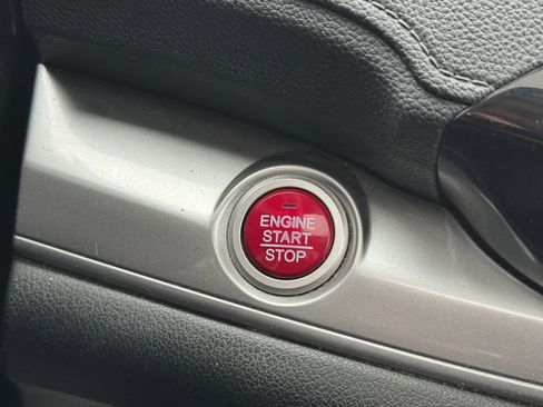 Used 2015 Honda CR-V EX image 8