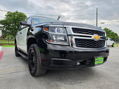 Used 2016 Chevrolet Tahoe 2WD w/ Remote Keyless Entry Package image 4