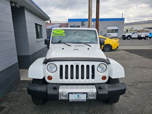 Used 2012 Jeep Wrangler Unlimited Sahara w/ Dual Top Group image 2