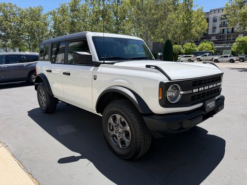 Used 2025 Ford Bronco Big Bend AWD/4WD image 6