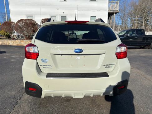 Used 2017 Subaru Crosstrek 2.0i Premium image 6