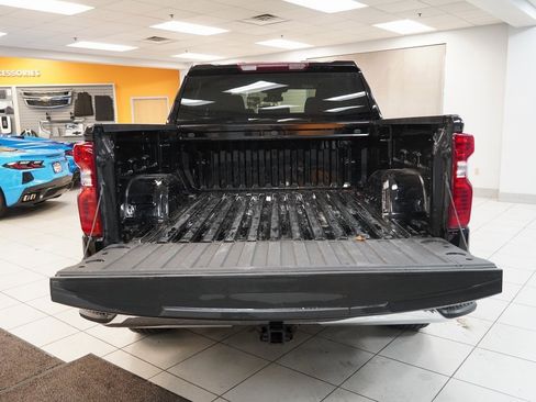 Certified 2023 Chevrolet Silverado 1500 LT image 10