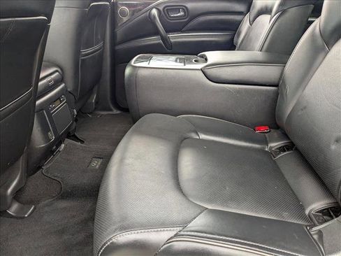 Used 2021 INFINITI QX80 Luxe image 17