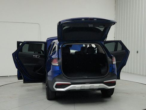 Used 2025 Kia Sportage EX FWD image 14