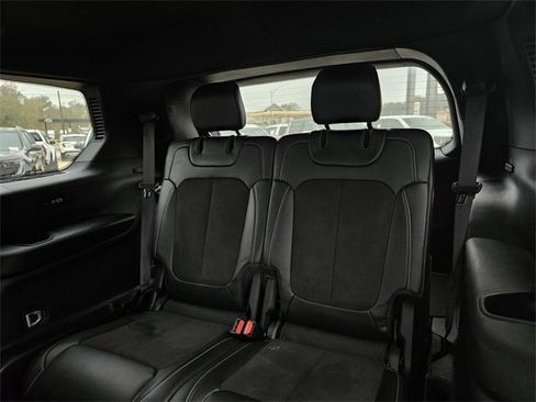 Used 2024 Jeep Grand Cherokee L Laredo image 27