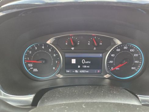 Used 2023 Chevrolet Traverse RS image 27