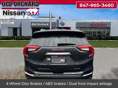 Used 2022 GMC Terrain Denali w/ Denali Premium Package image 8