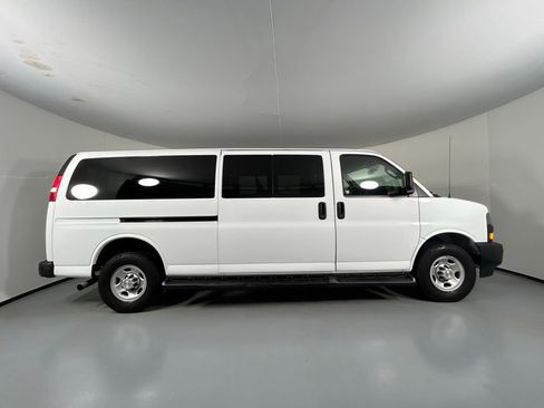 Used 2023 Chevrolet Express 3500 LS image 8
