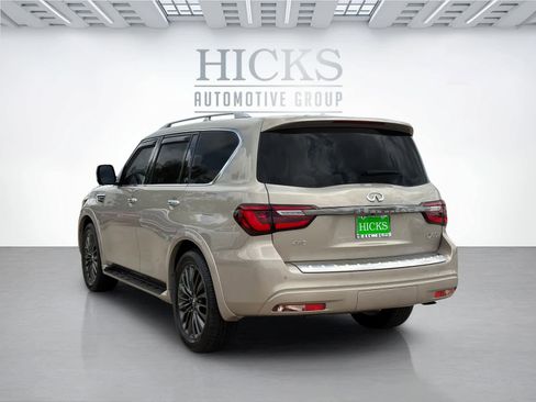 Used 2024 INFINITI QX80 Sensory AWD/4WD image 7
