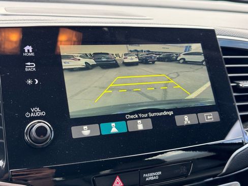 Used 2021 Honda Pilot Touring image 29