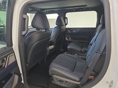 New 2026 INFINITI QX80 4WD w/ Sport Exterior Package image 23