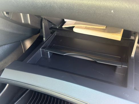 Used 2015 Nissan Pathfinder SL image 33