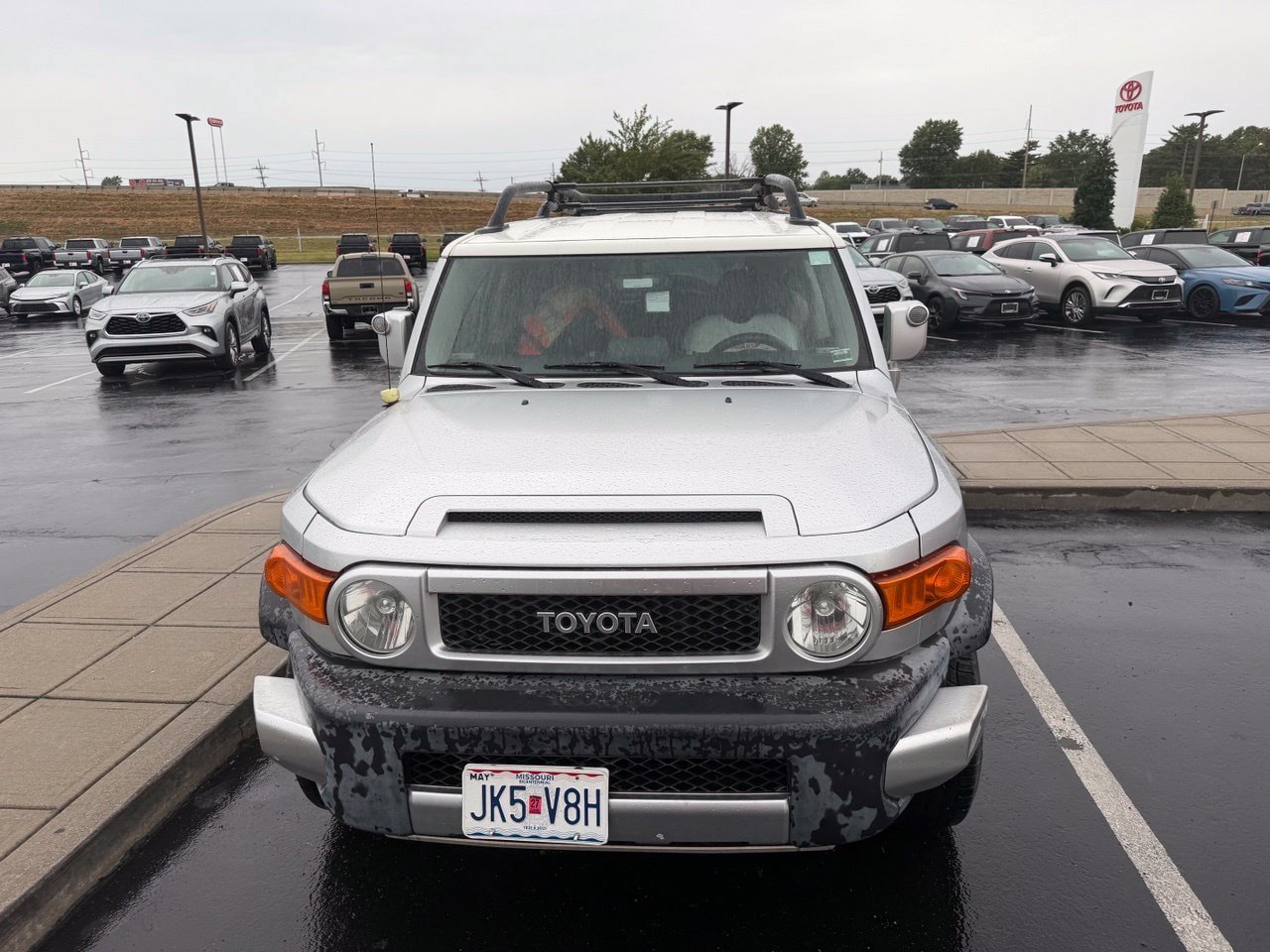 Used 2007 Toyota FJ Cruiser 2WD image 1