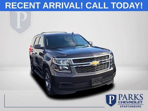 Used 2018 Chevrolet Tahoe LS w/ All-Season Package RWD image 1