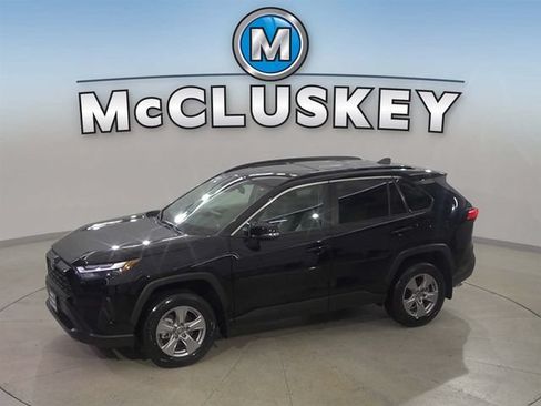 Used 2025 Toyota RAV4 XLE w/ Convenience Package AWD/4WD image 1