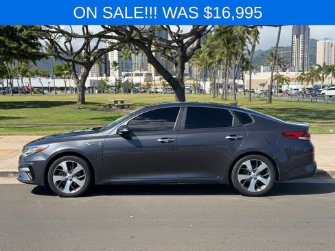 Used 2019 Kia Optima S FWD image 2