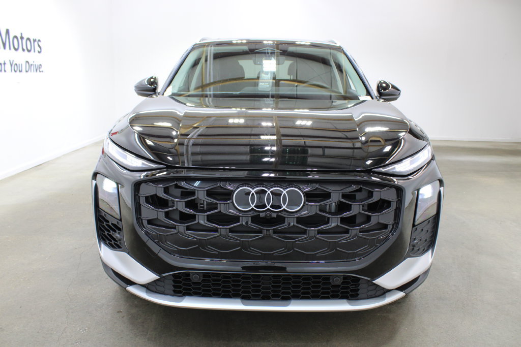 New 2026 Audi Q3 quattro 2.0T AWD/4WD image 7