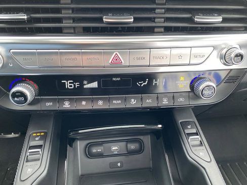 Used 2021 Kia Telluride SX w/ SX Prestige Package image 20