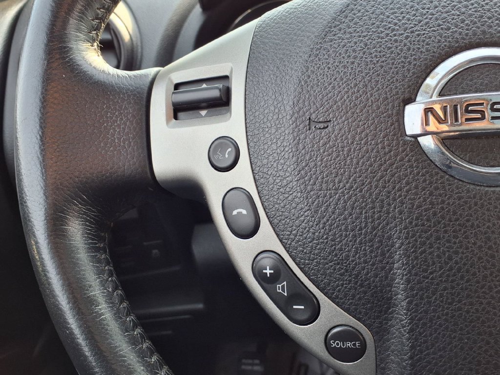 Used 2011 Nissan Rogue SV w/ SL Pkg AWD/4WD image 24