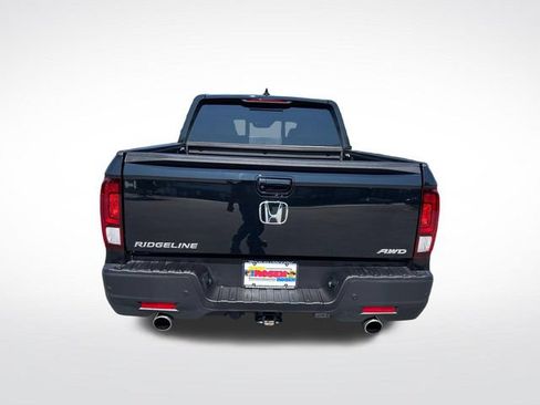 Used 2023 Honda Ridgeline Black Edition image 4