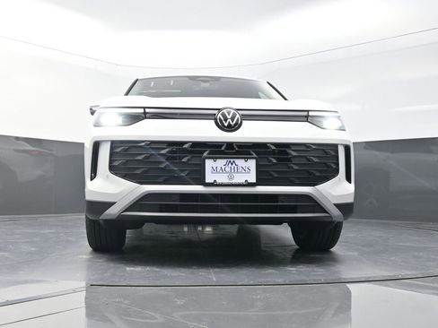 New 2026 Volkswagen Tiguan SE AWD/4WD image 22