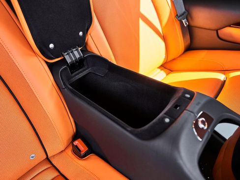 Used 2020 Rolls-Royce Wraith RWD image 38