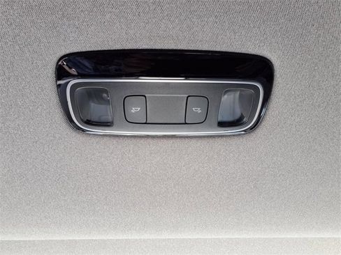 Certified 2023 Hyundai Palisade Limited image 21