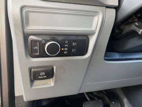 Used 2022 Ford F150 XL w/ Equipment Group 101A High RWD image 57