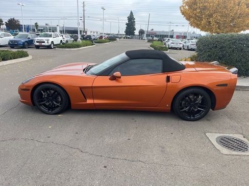 Used 2007 Chevrolet Corvette Convertible w/ Preferred Equipment Group image 8