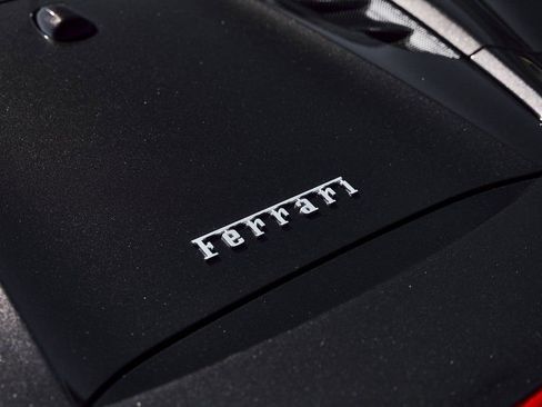 Used 2018 Ferrari 488 Spider image 12