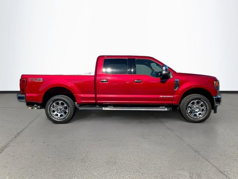 Used 2022 Ford F250 Lariat w/ Chrome Package image 8
