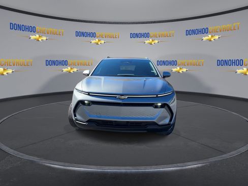 New 2026 Chevrolet Equinox EV LT image 6