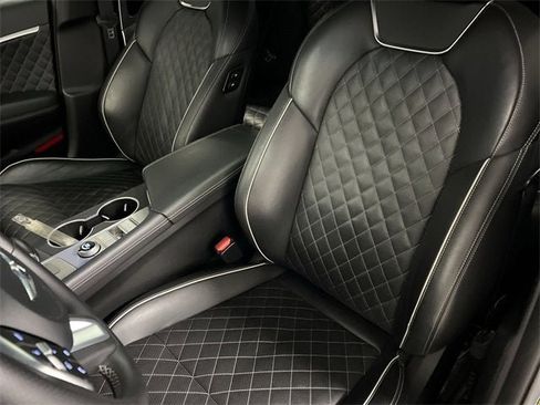 Used 2021 Genesis G70 3.3T w/ Sport Package image 20