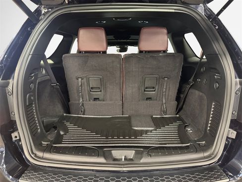 Used 2024 Dodge Durango GT image 25