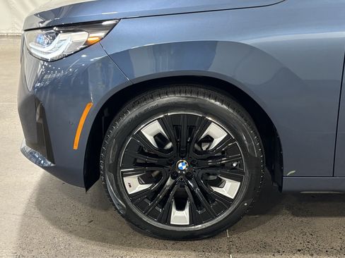 New 2026 BMW X3 xDrive30i w/ Premium Package AWD/4WD image 11