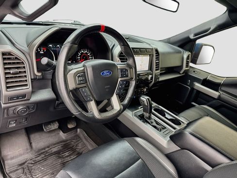 Used 2019 Ford F150 Raptor w/ Equipment Group 802A Luxury AWD/4WD image 7