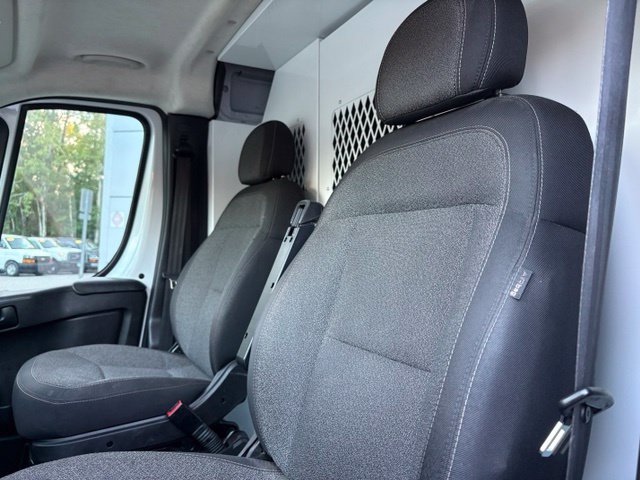 Used 2023 RAM ProMaster 2500 FWD image 12