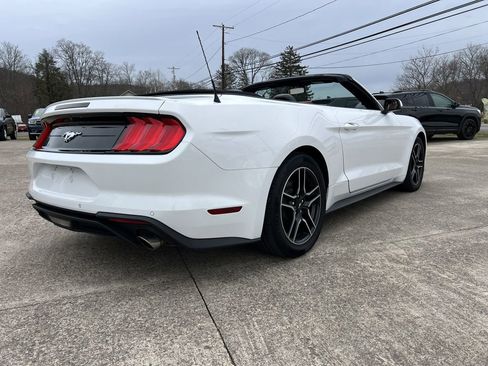 Used 2020 Ford Mustang Premium image 22