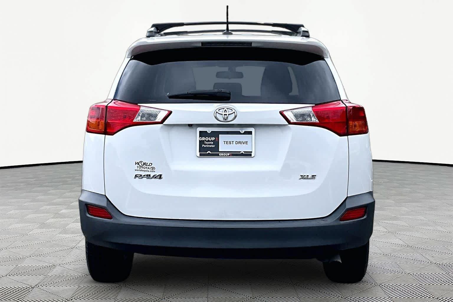 Used 2014 Toyota RAV4 XLE FWD image 5
