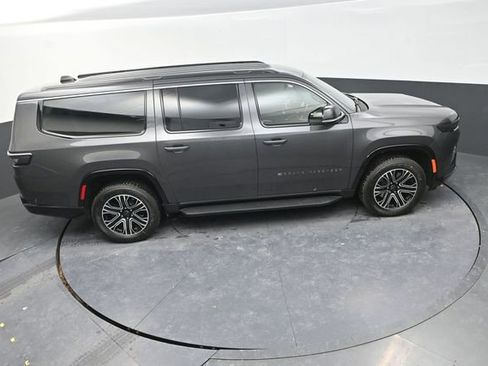 New 2026 Jeep Grand Wagoneer L 4WD image 18