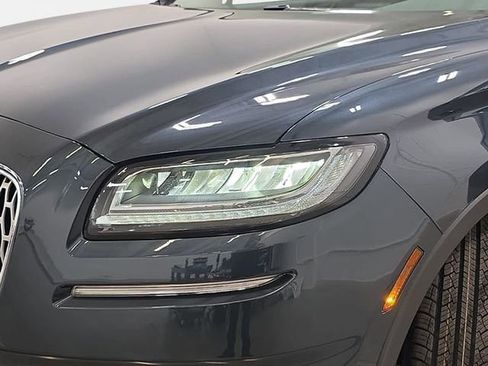 Certified 2022 Lincoln Nautilus AWD w/ Premium Package image 27