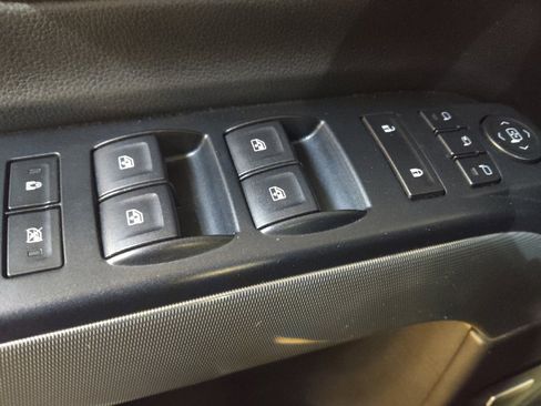 Used 2017 Chevrolet Silverado 1500 LTZ Z71 w/ LTZ Plus Package image 27