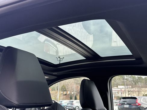 Certified 2025 BMW M235i xDrive w/ Premium Package image 29