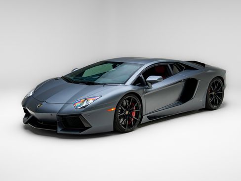 Used 2015 Lamborghini Aventador LP 700-4 AWD/4WD image 6