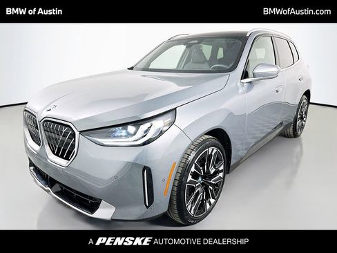 Used 2025 BMW X3 xDrive30i w/ Premium Package image 1