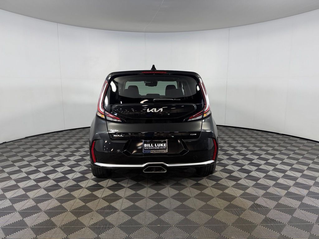 Used 2024 Kia Soul GT-Line w/ Option Group 020 FWD image 9