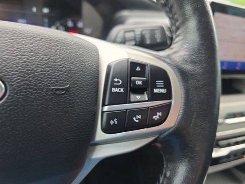 Used 2021 Ford Explorer XLT w/ Equipment Group 202A RWD image 21