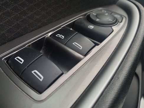 Used 2023 Chevrolet Malibu LT FWD image 27